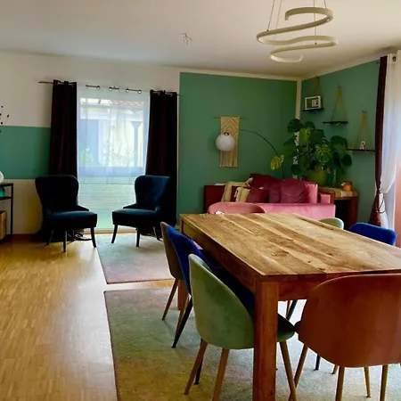 A Casa Di Aariah Green Oasis Homestay